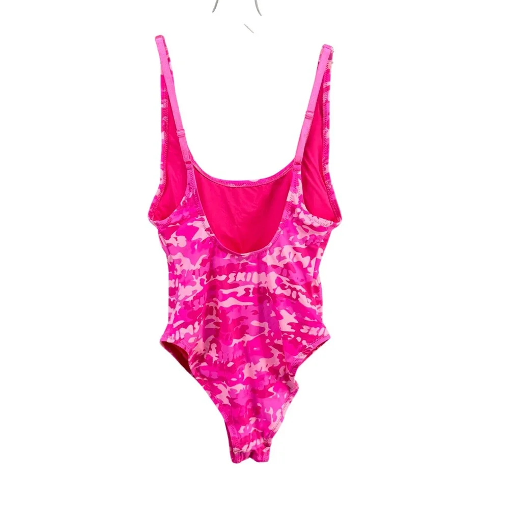 Skims Signature Swim Scoop Neck One Piece Womens S Pink Camo Monogram Swimsuit